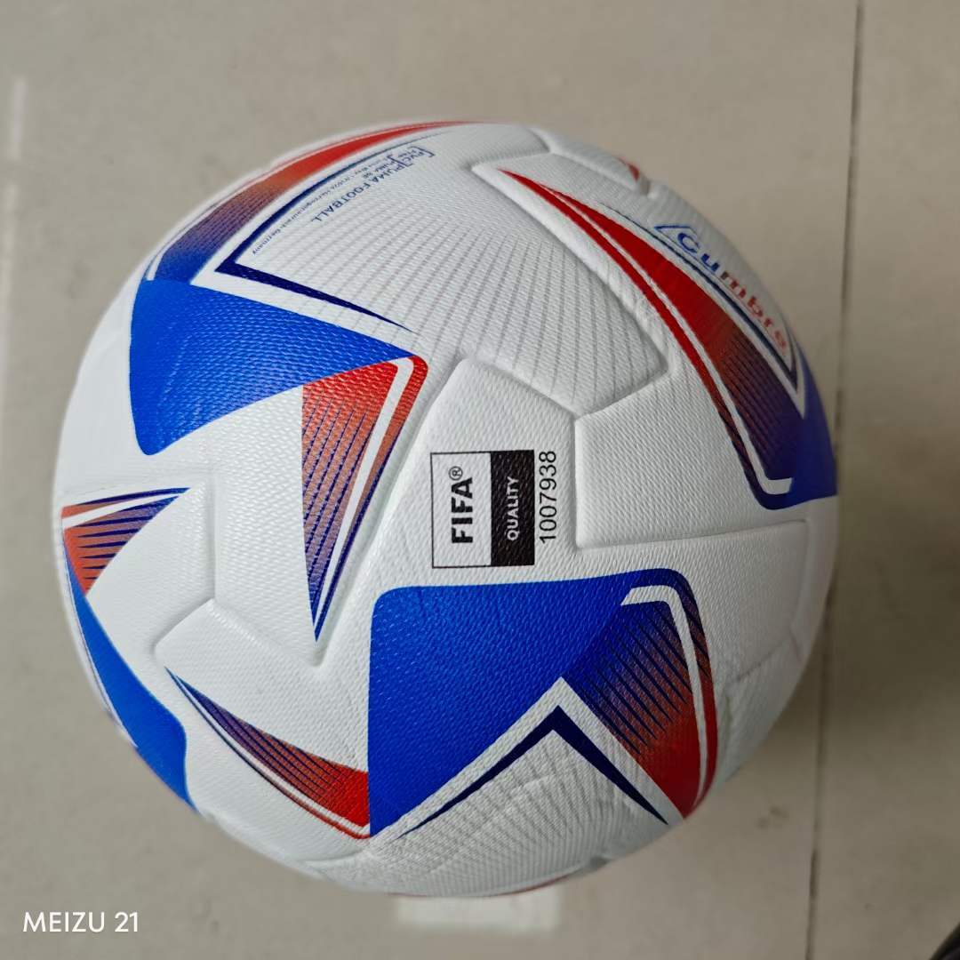 Balón Puma CONMEBOL Copa America USA 2024 (Blanco, Azul y Rojo)