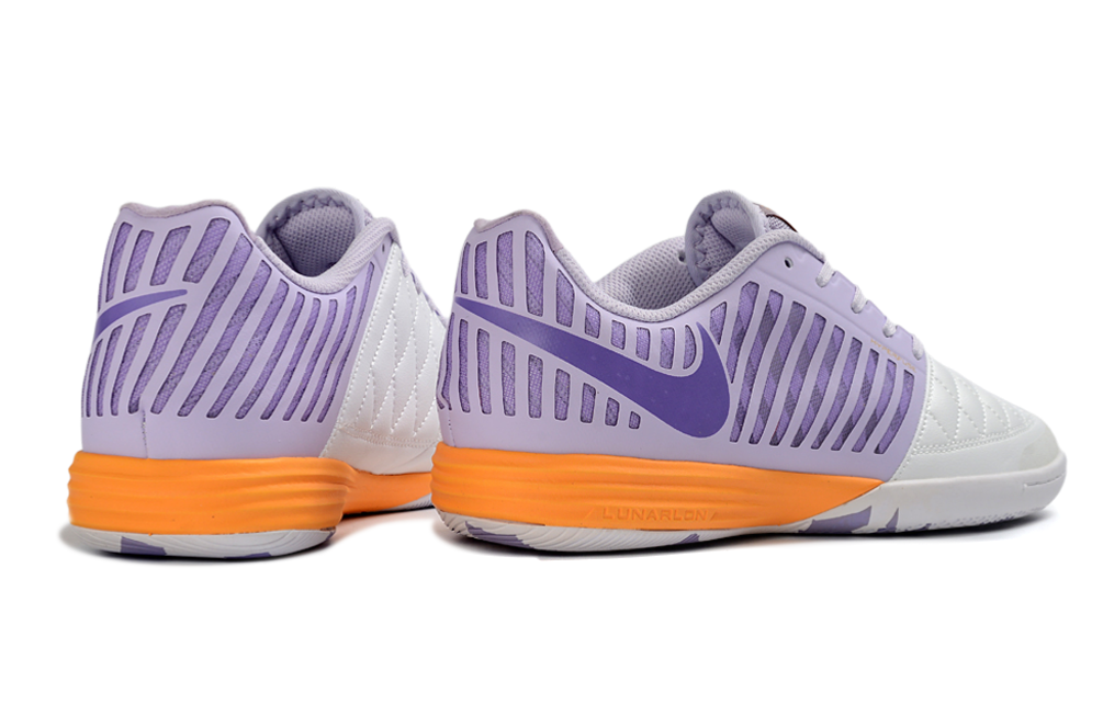 Tenis de Fútbol Nike Lunar Gato II - Lila / Morado Claro, Blanco, Entresuela Naranja y Suela con Patrón Estampado Morado y Blanco (Césped Interior / Futsal)