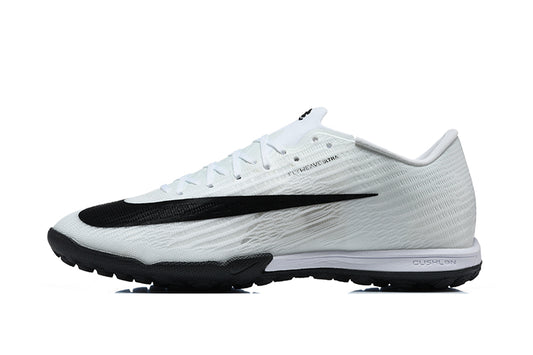 Tenis de Fútbol Nike Mercurial Vapor - Blanco y Negro (Sintético / Turf)