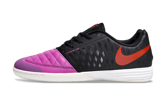 Tenis de Fútbol Nike Lunar Gato II - Negro y Fucsia con Swoosh Rojo y Suela Blanca (Césped Interior / Futsal)