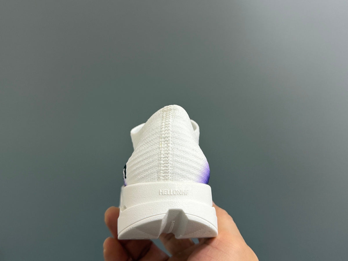 Tenis Deportivos On Running CloudTec - Blanco, Morado, Naranja y Negro (Niño)