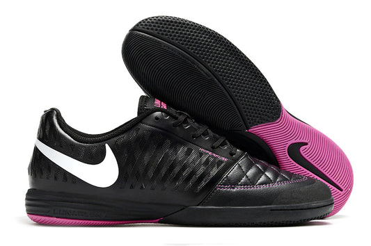 Tenis de Fútbol Nike Lunar Gato II - Negro con Swoosh Blanco y Suela Negra y Fucsia (Césped Interior / Futsal)