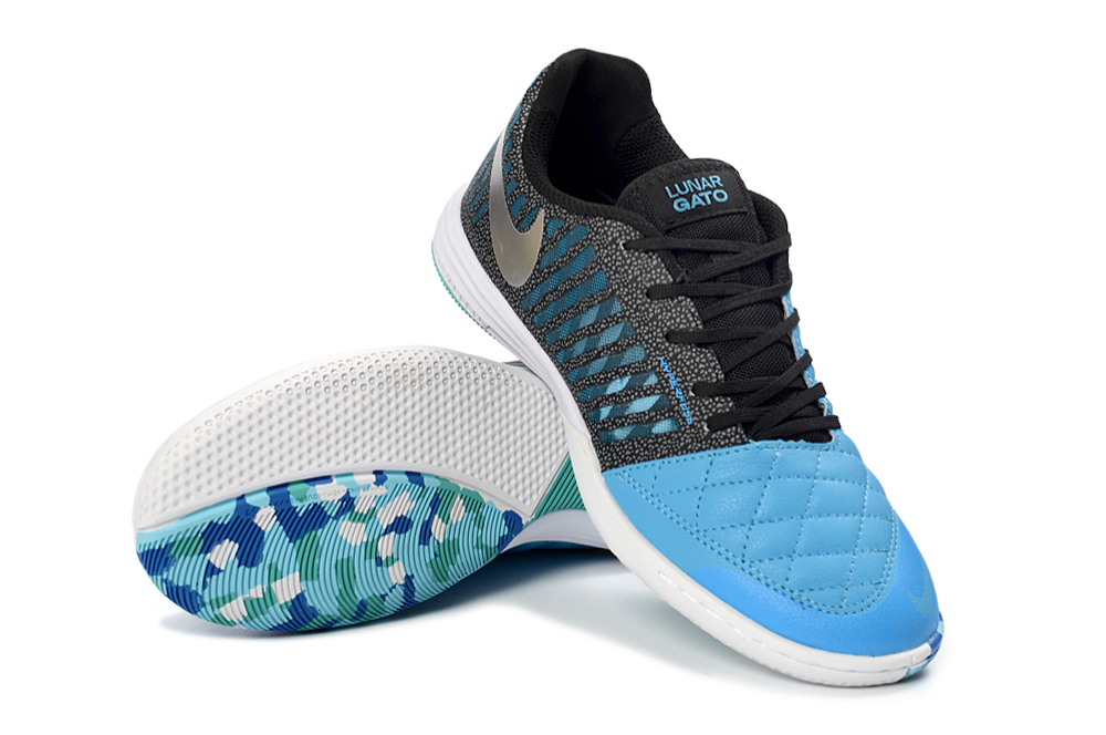 Tenis de Fútbol Nike Lunar Gato II - Negro, Celeste, Swoosh Plateado y Suela con Patrón Estampado Multicolor (Azul, Verde y Blanco) (Césped Interior / Futsal)