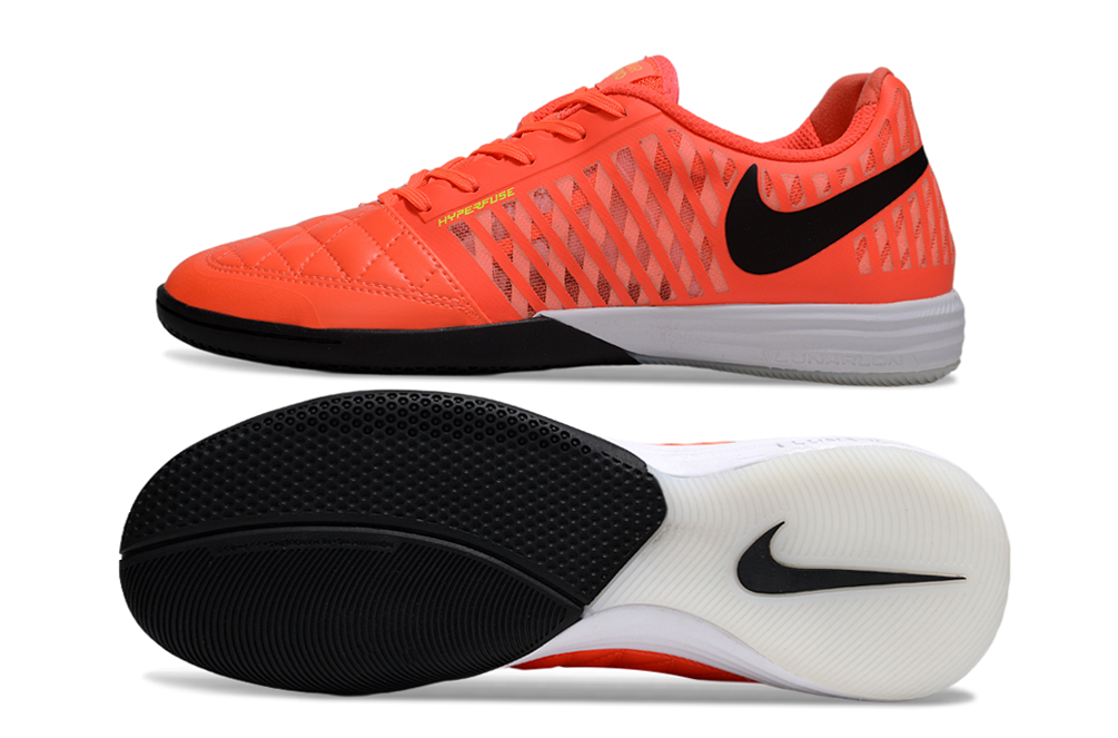 Tenis de Fútbol Nike Lunar Gato II - Naranja con Swoosh Negro y Suela Negra y Blanca (Césped Interior / Futsal)