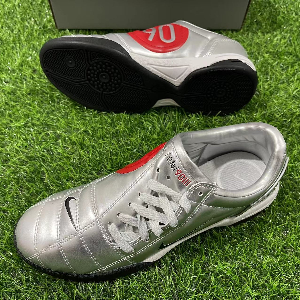 Tenis de Fútbol Nike Total 90 IC - Plata / Negro (Césped Interior / Futsal)