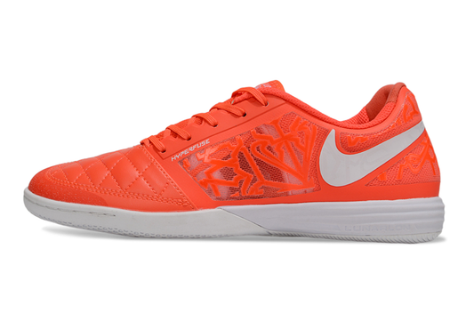 Tenis de Fútbol Nike Lunar Gato II - Naranja con Patrón Gráfico, Swoosh Blanco y Suela Blanca (Césped Interior / Futsal)