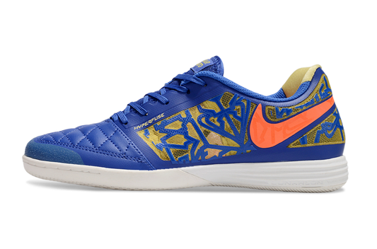 Tenis de Fútbol Nike Lunar Gato II - Azul con Patrón Gráfico y Swoosh Naranja y Suela Blanca (Césped Interior / Futsal)
