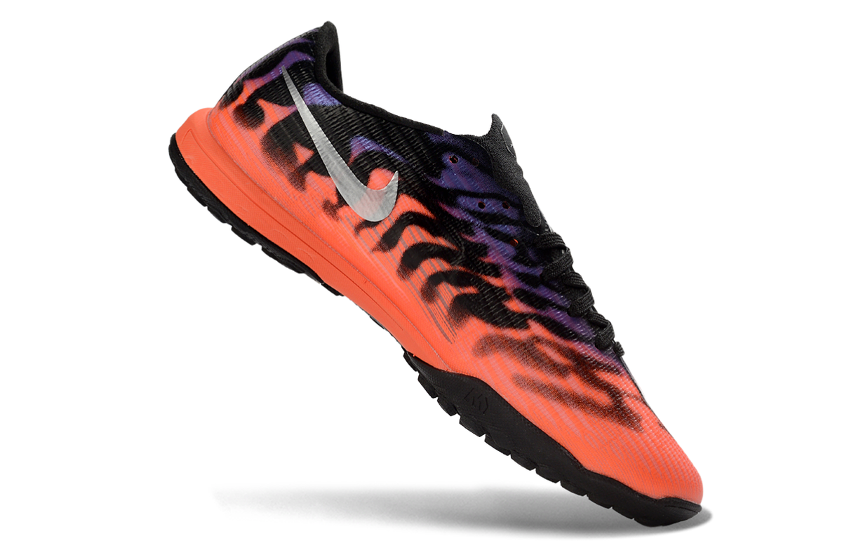 Tenis de Fútbol Nike Mercurial Vapor Academy TF - Negro, Naranja y Morado (Sintético / Turf)
