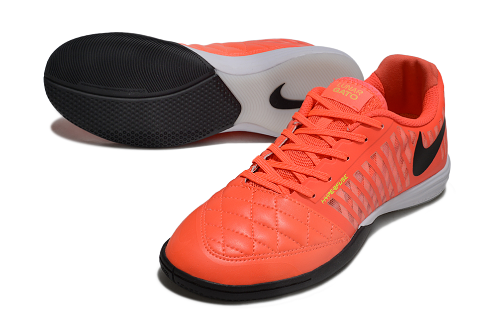 Tenis de Fútbol Nike Lunar Gato II - Naranja con Swoosh Negro y Suela Negra y Blanca (Césped Interior / Futsal)
