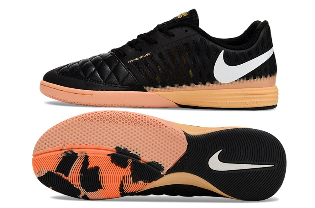 Tenis de Fútbol Nike Lunar Gato II - Negro y Durazno con Swoosh Blanco y Suela Negra y Durazno (Césped Interior / Futsal)