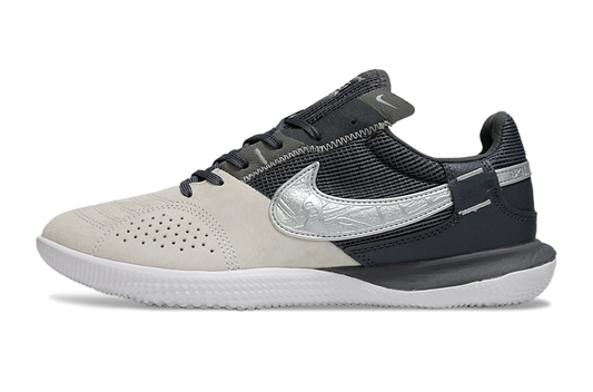 Tenis de Fútbol Nike Street Gato - Negro, Gris Claro y Plateado con Suela Blanca (Césped Interior / Futsal)