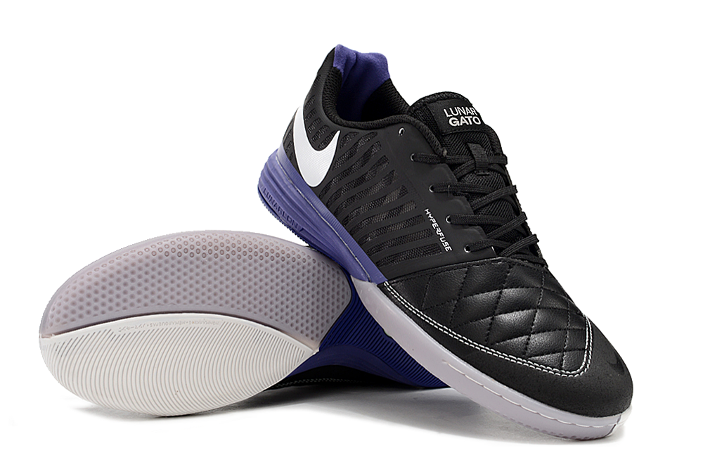 Tenis de Fútbol Nike Lunar Gato II - Negro y Morado con Swoosh Blanco y Suela Morada (Césped Interior / Futsal)
