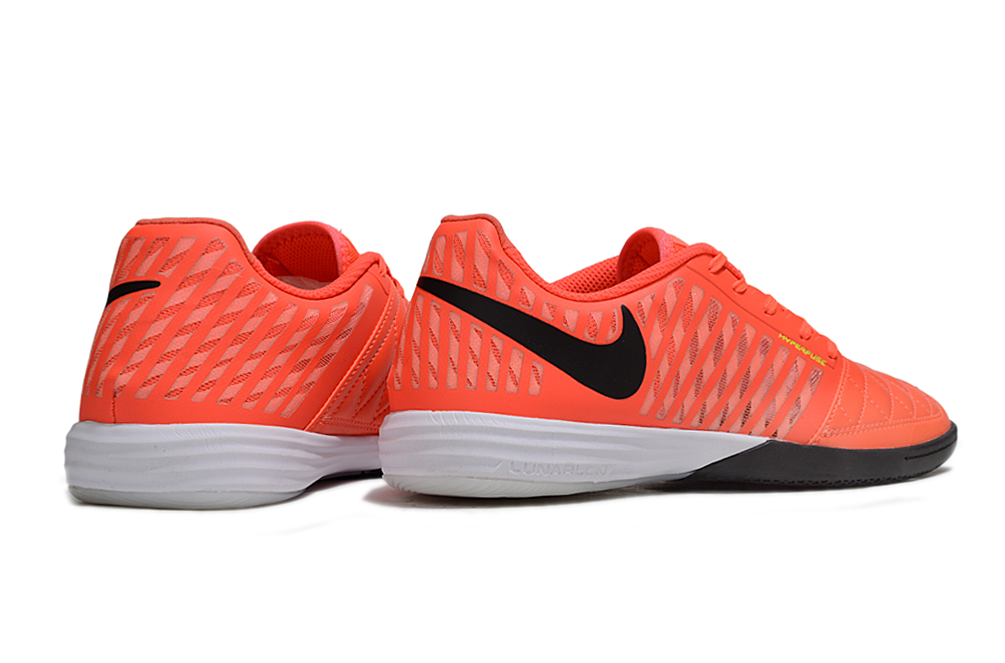 Tenis de Fútbol Nike Lunar Gato II - Naranja con Swoosh Negro y Suela Negra y Blanca (Césped Interior / Futsal)