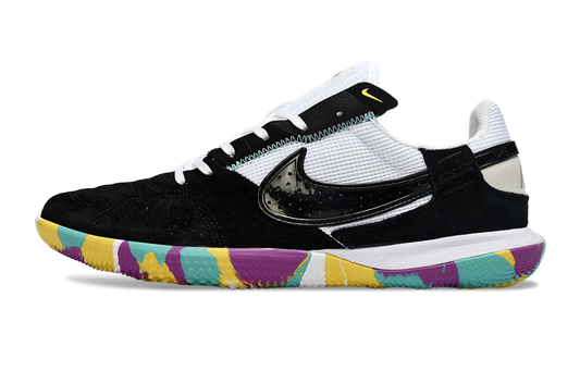 Tenis de Fútbol Nike Street Gato - Blanco, Negro y Suela con Patrón Multicolor (Morado, Amarillo y Verde) (Césped Interior / Futsal)