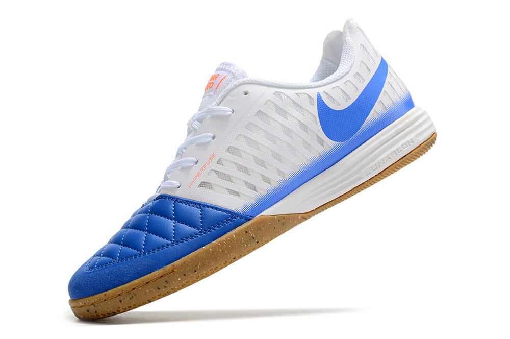Tenis de Fútbol Nike Lunar Gato II - Blanco y Azul con Swoosh Azul y Suela de Hule (Césped Interior / Futsal)